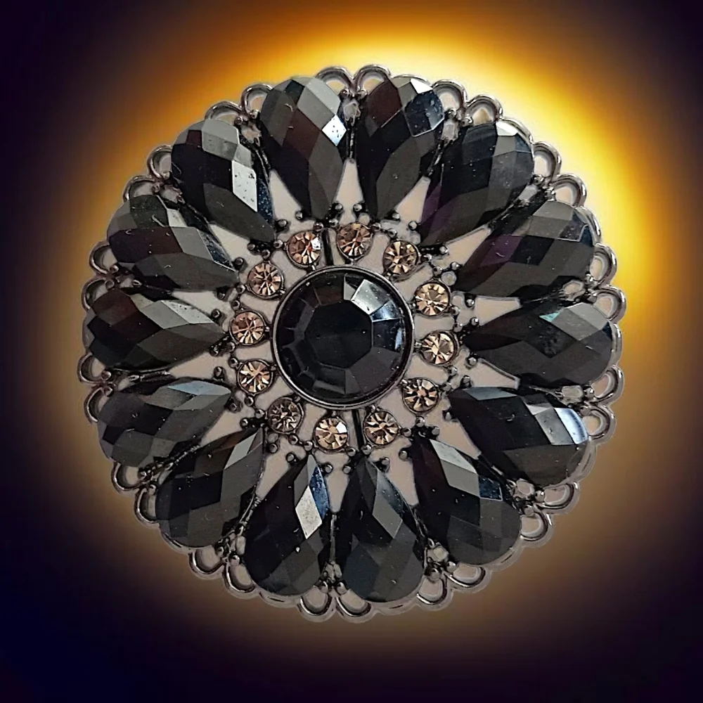 Premier Designs Sunflower Brooch Pendant Pin‎ Black Rhinestone Flower Sparkler